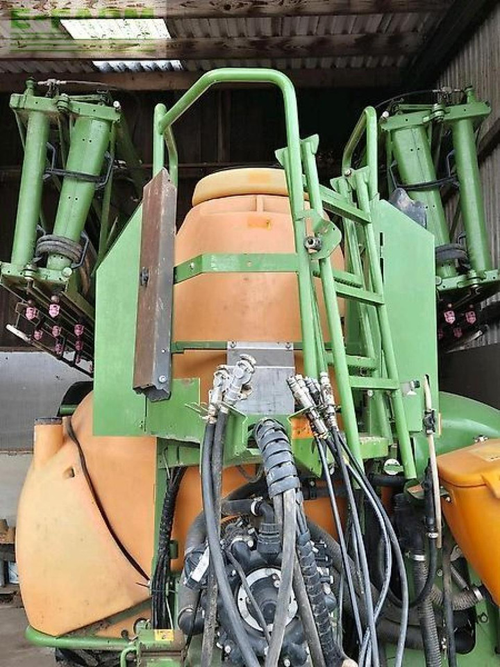 Amazone ux4200 pflanzenschutzspritze 27 m spritze ug lemken ux 42 - Pulverizador de arrastar: foto 2 Amazone ux4200 pflanzenschutzspritze 27 m spritze ug lemken ux 42 - Pulverizador de arrastar: foto 2
