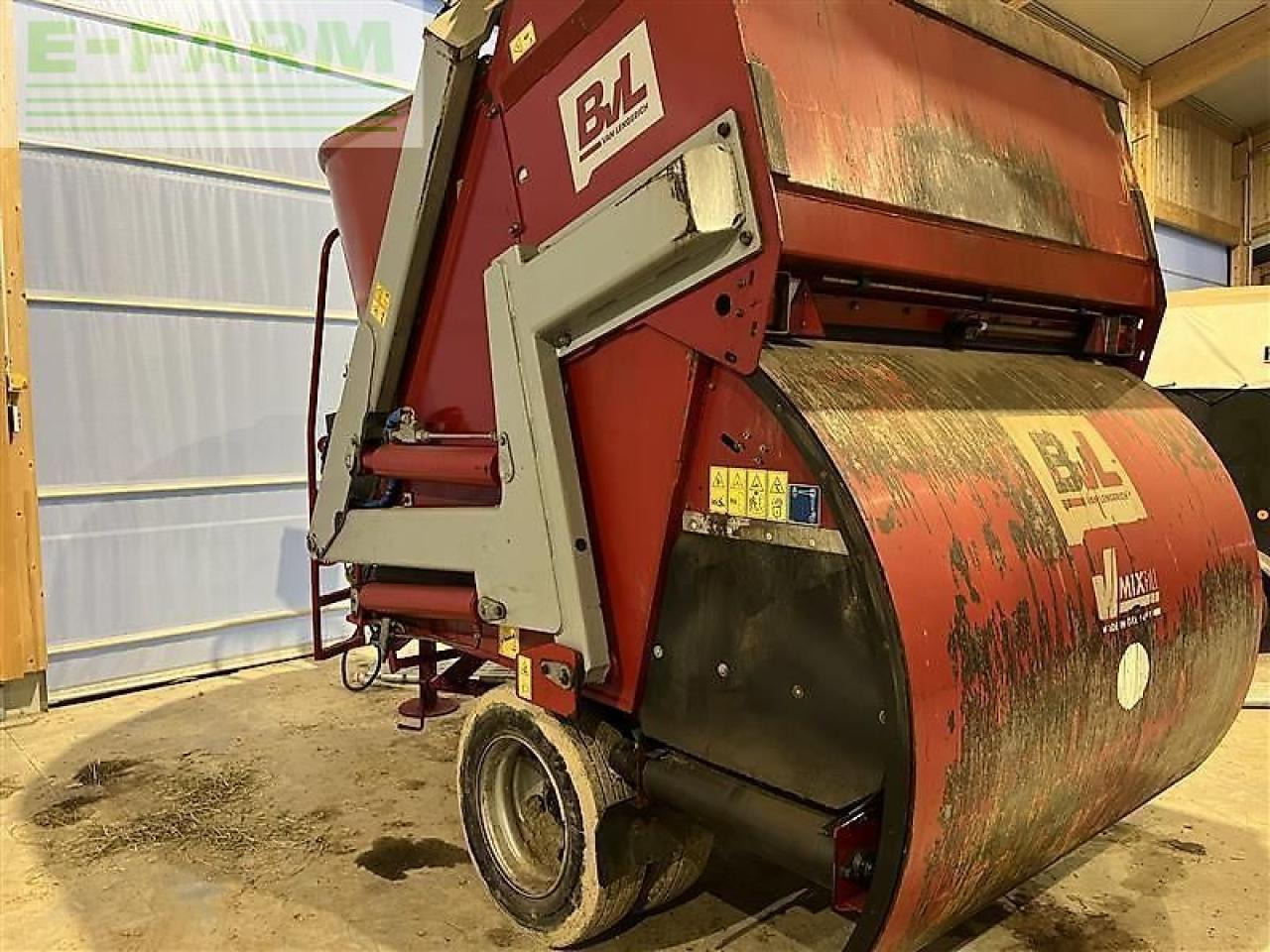 BVL - van Lengerich futtermischwagen v mix fill plus 8-1s ls - Equipamento de gado: foto 4 BVL - van Lengerich futtermischwagen v mix fill plus 8-1s ls - Equipamento de gado: foto 4