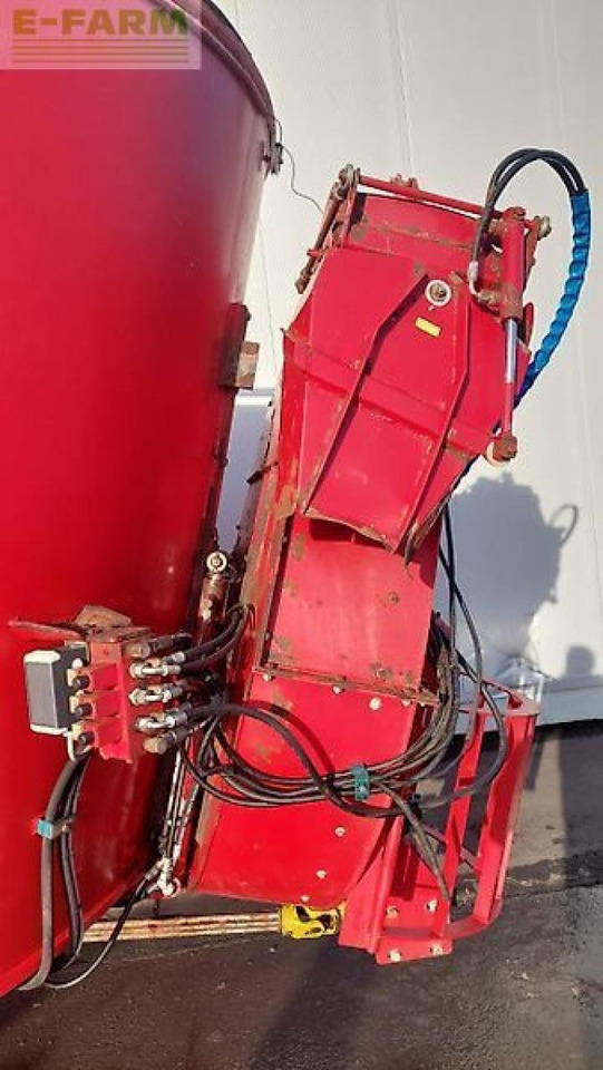 BVL - van Lengerich v-mix 22-2s - Equipamento de gado: foto 4 BVL - van Lengerich v-mix 22-2s - Equipamento de gado: foto 4
