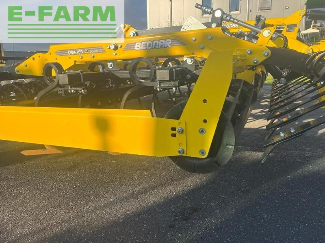Bednar swifter so6000f - Semeadeira: foto 4 Bednar swifter so6000f - Semeadeira: foto 4