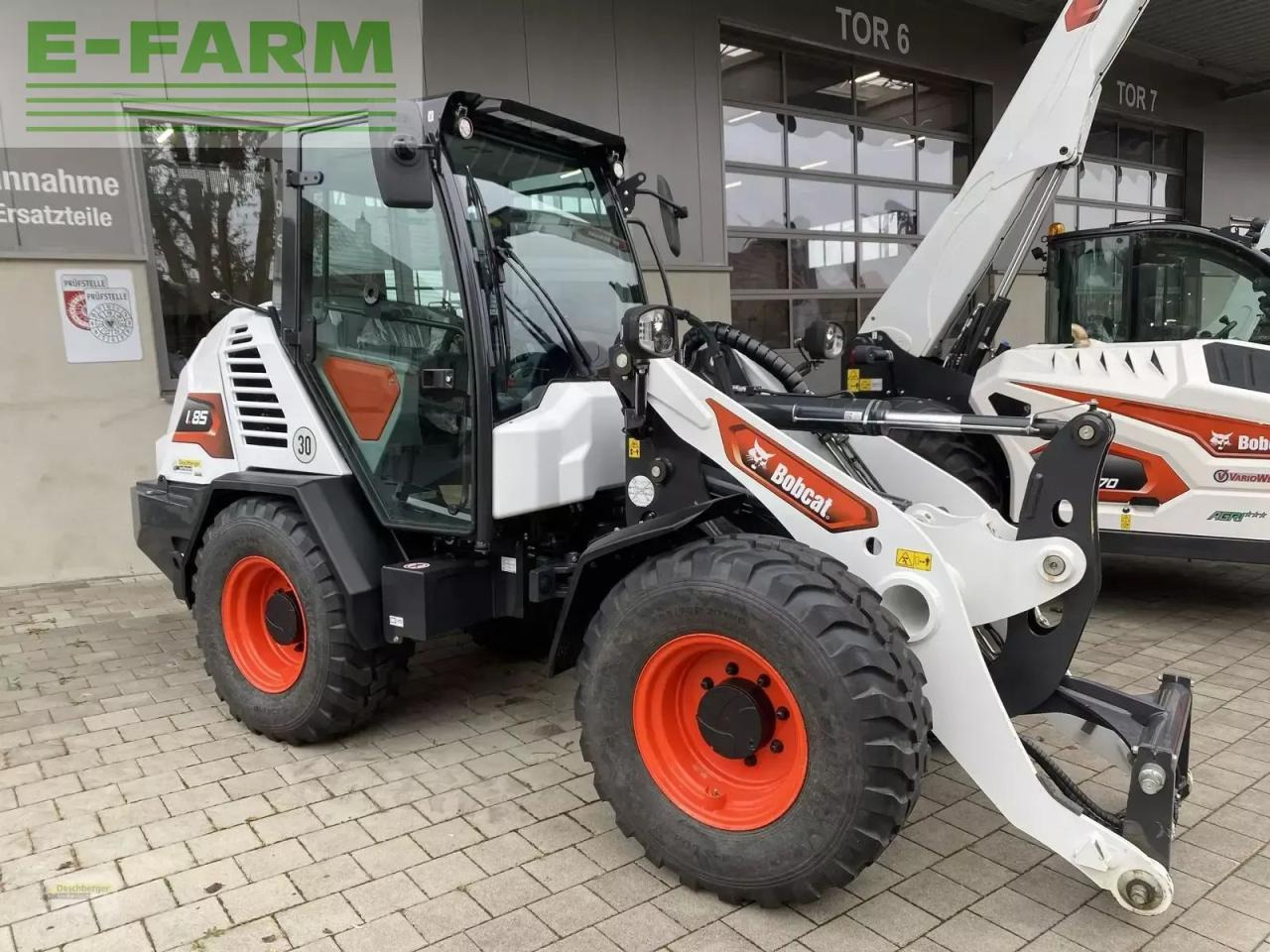 Bobcat l 85 - Mini escavadeira: foto 1 Bobcat l 85 - Mini escavadeira: foto 1