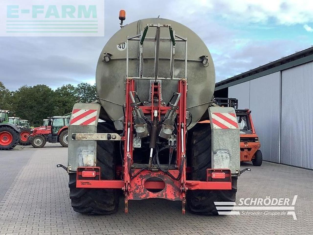 Bruns 26000 l - Equipamento de fertilização: foto 3 Bruns 26000 l - Equipamento de fertilização: foto 3
