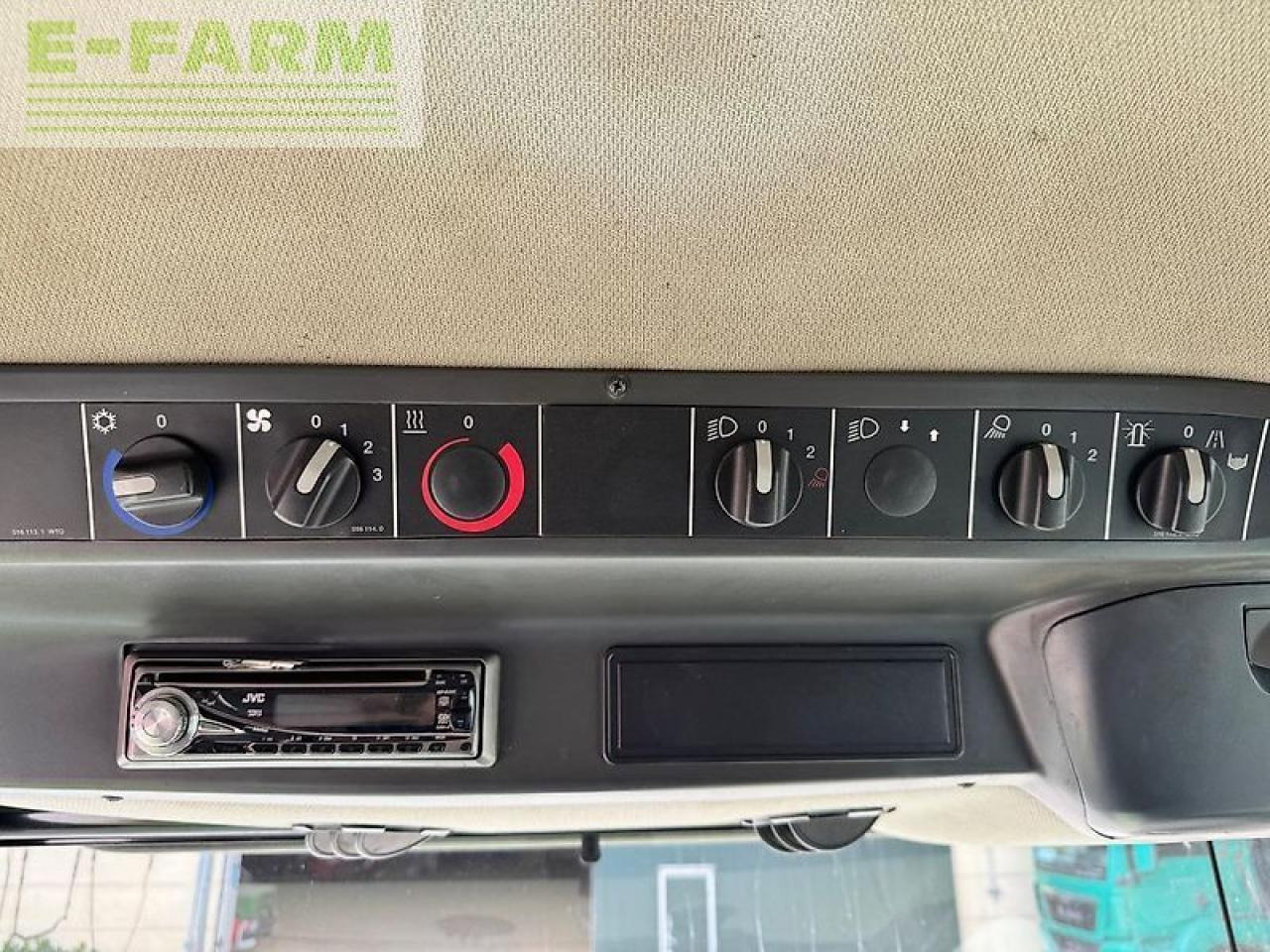 Ceifeira debulhadora CLAAS 540c: foto 18