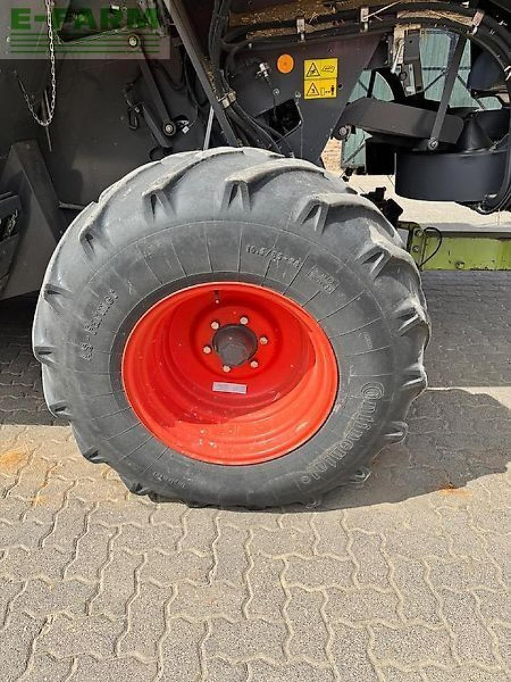 Ceifeira debulhadora CLAAS 540c: foto 15