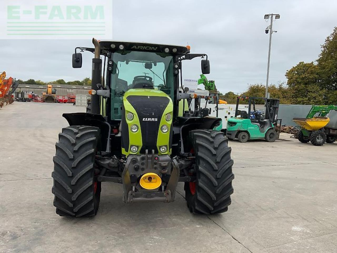 CLAAS 650 arion tractor (st24495) - Trator: foto 3 CLAAS 650 arion tractor (st24495) - Trator: foto 3