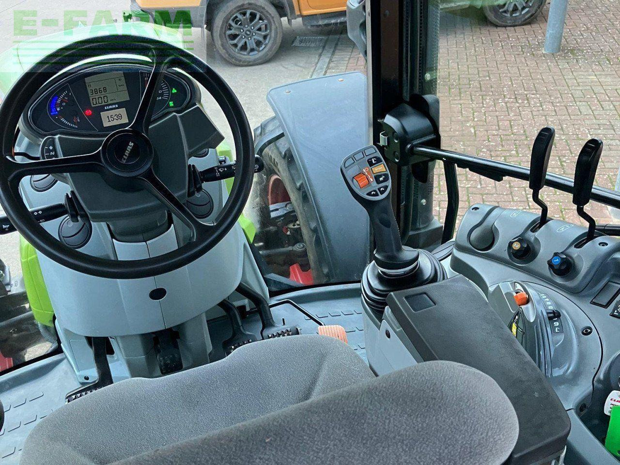 CLAAS ARION 430 - Trator: foto 3 CLAAS ARION 430 - Trator: foto 3