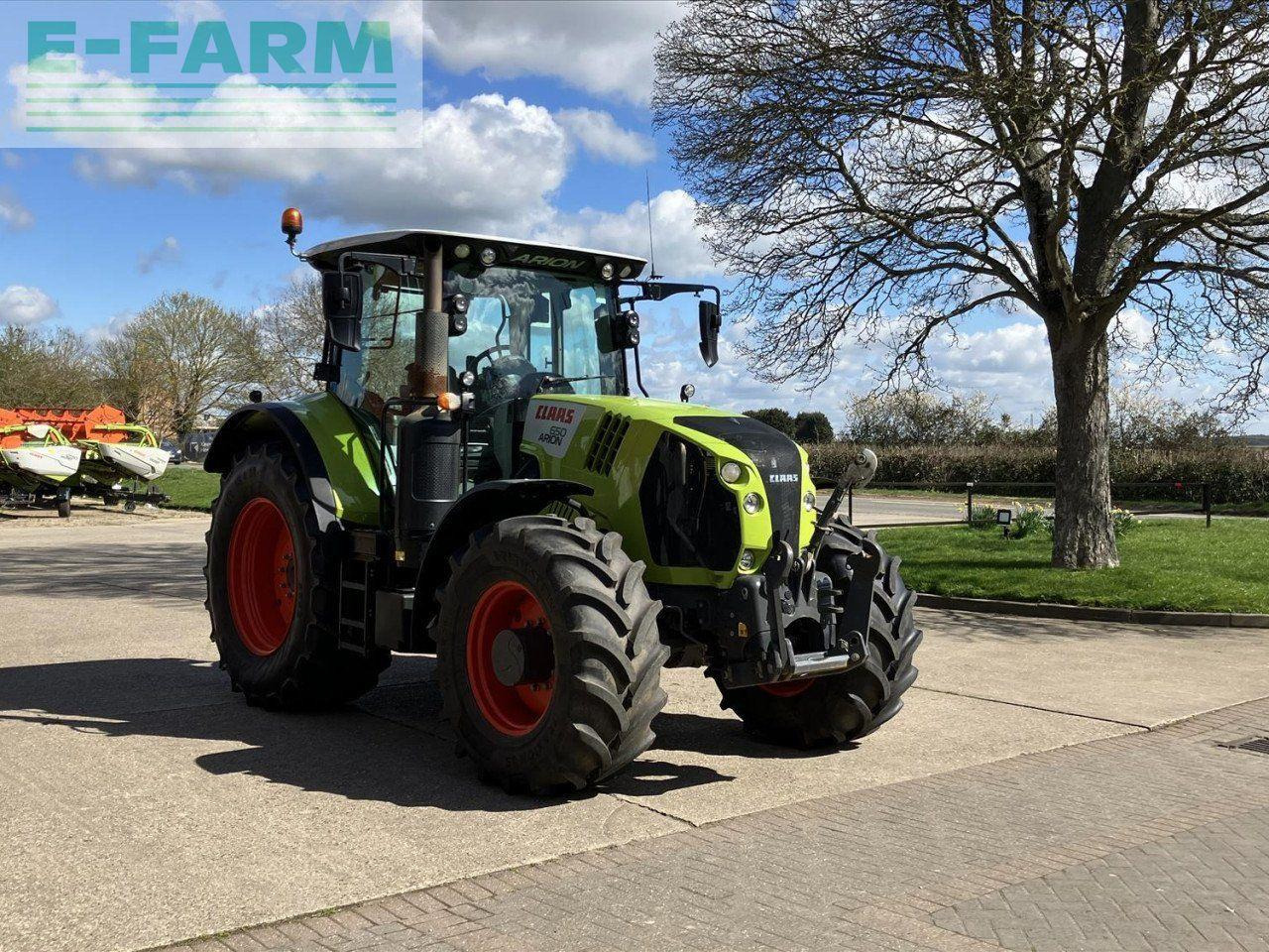 CLAAS ARION 650 - Trator: foto 2 CLAAS ARION 650 - Trator: foto 2