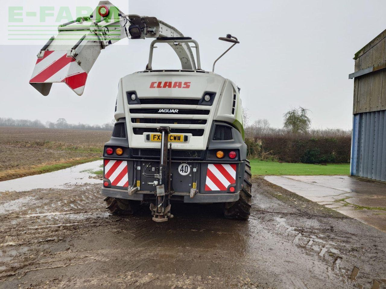 CLAAS JAGUAR 870 4WD - Picadora de forragem automotriz: foto 2 CLAAS JAGUAR 870 4WD - Picadora de forragem automotriz: foto 2