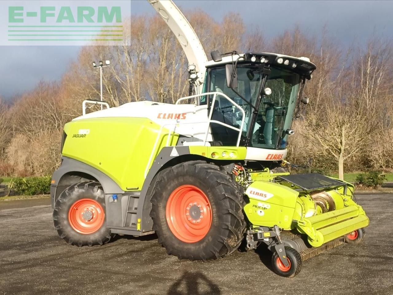 CLAAS JAGUAR 950 4WD - Picadora de forragem automotriz: foto 1 CLAAS JAGUAR 950 4WD - Picadora de forragem automotriz: foto 1