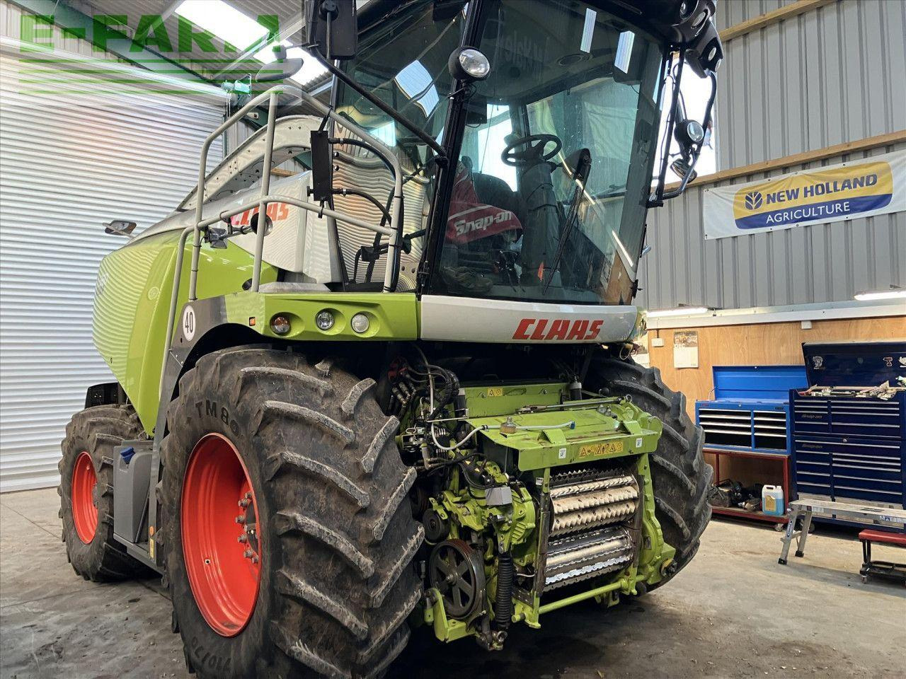 CLAAS JAGUAR 960 4WD - Picadora de forragem automotriz: foto 2 CLAAS JAGUAR 960 4WD - Picadora de forragem automotriz: foto 2