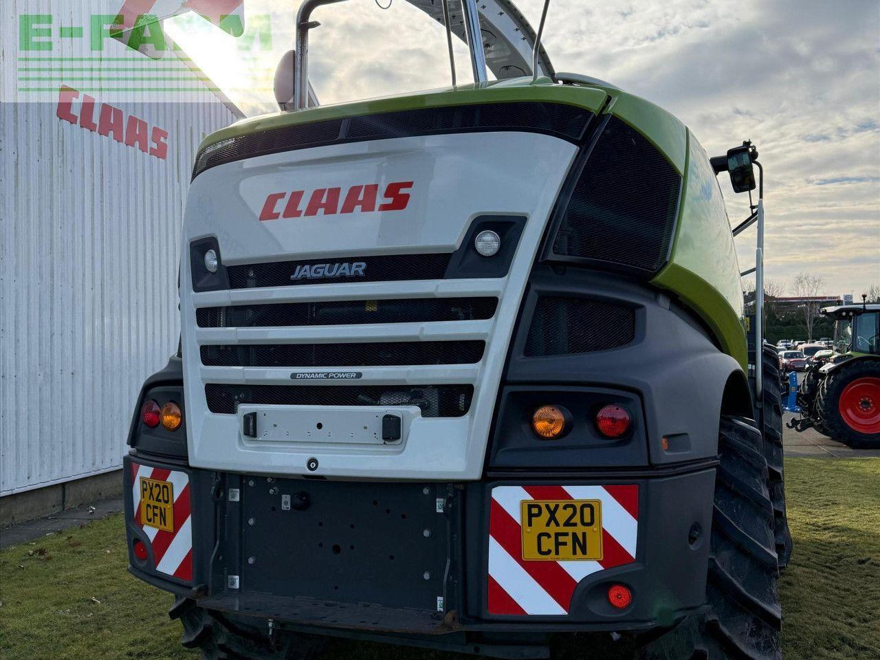 CLAAS JAGUAR 970 4WD - Picadora de forragem automotriz: foto 2 CLAAS JAGUAR 970 4WD - Picadora de forragem automotriz: foto 2