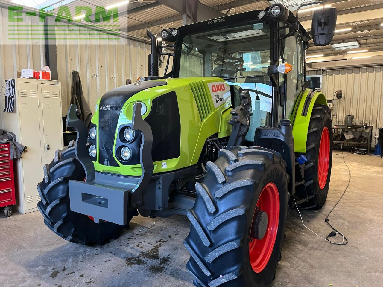 CLAAS arion 410 (a52/100) - Trator: foto 2 CLAAS arion 410 (a52/100) - Trator: foto 2