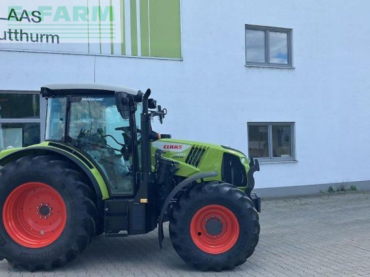 CLAAS arion 420 - Trator: foto 1 CLAAS arion 420 - Trator: foto 1