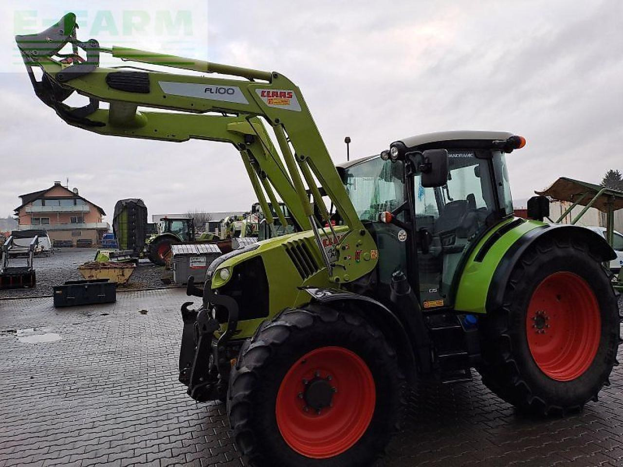 CLAAS arion 440 cis+ CIS+ - Trator: foto 5 CLAAS arion 440 cis+ CIS+ - Trator: foto 5