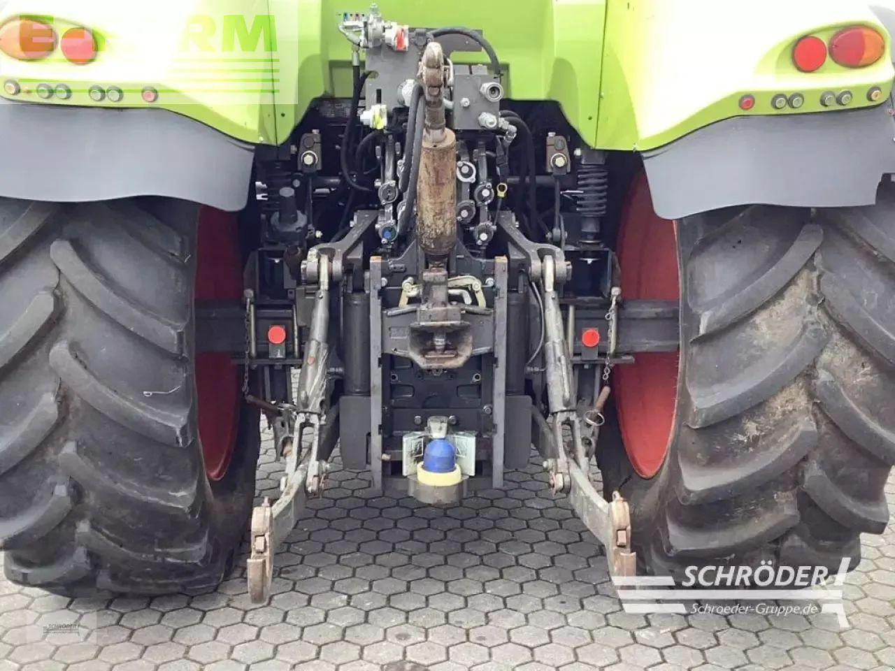 CLAAS arion 520 cebis - Trator: foto 2 CLAAS arion 520 cebis - Trator: foto 2