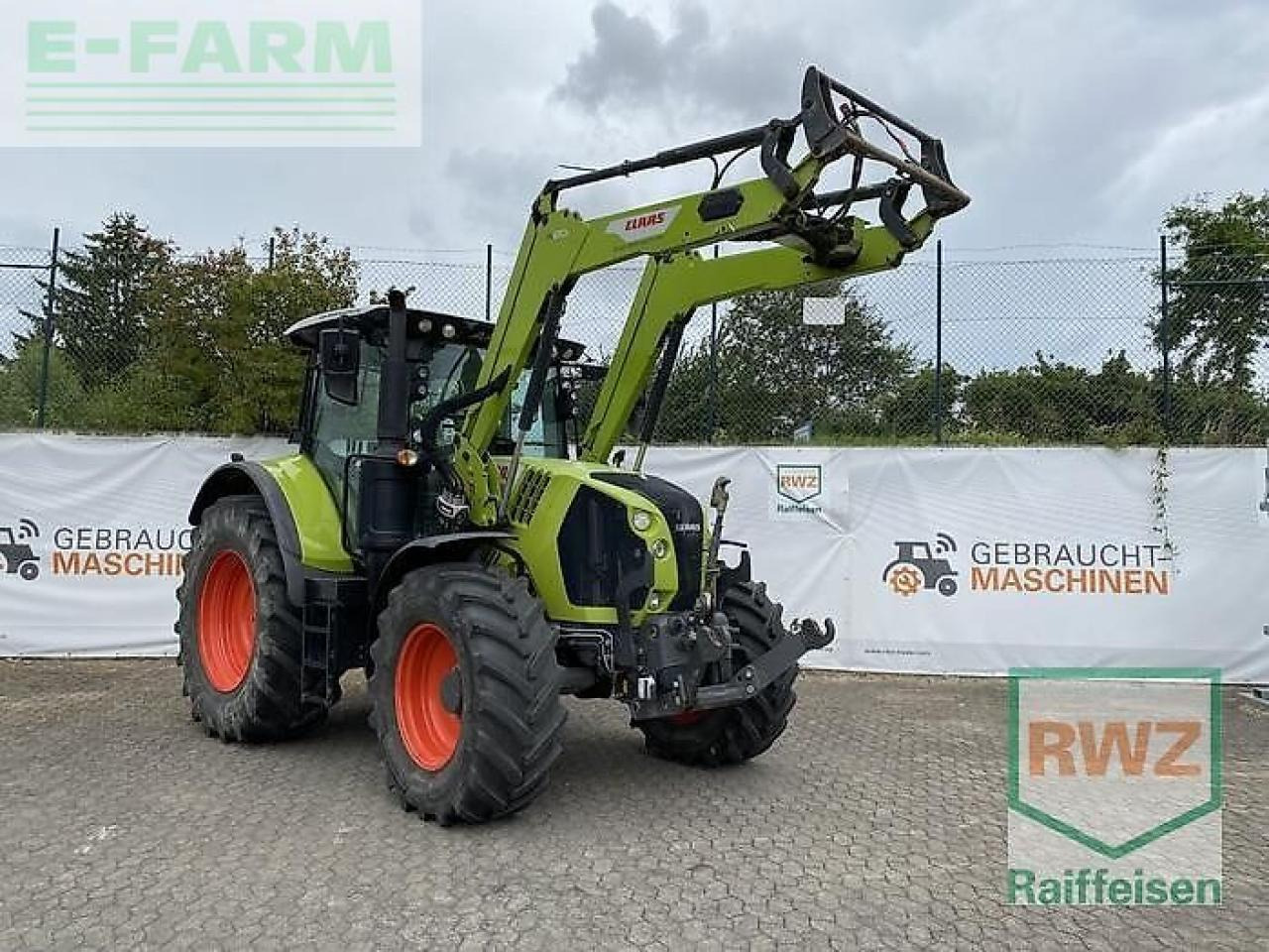 CLAAS arion 530 cis CIS - Trator: foto 1 CLAAS arion 530 cis CIS - Trator: foto 1