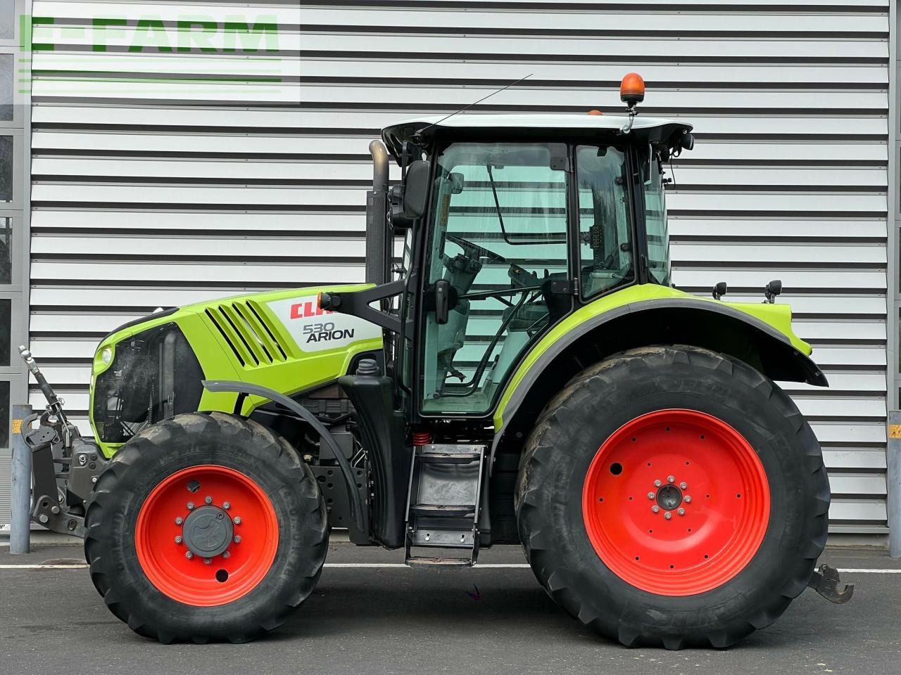 CLAAS arion 530 cis CIS - Trator: foto 4 CLAAS arion 530 cis CIS - Trator: foto 4