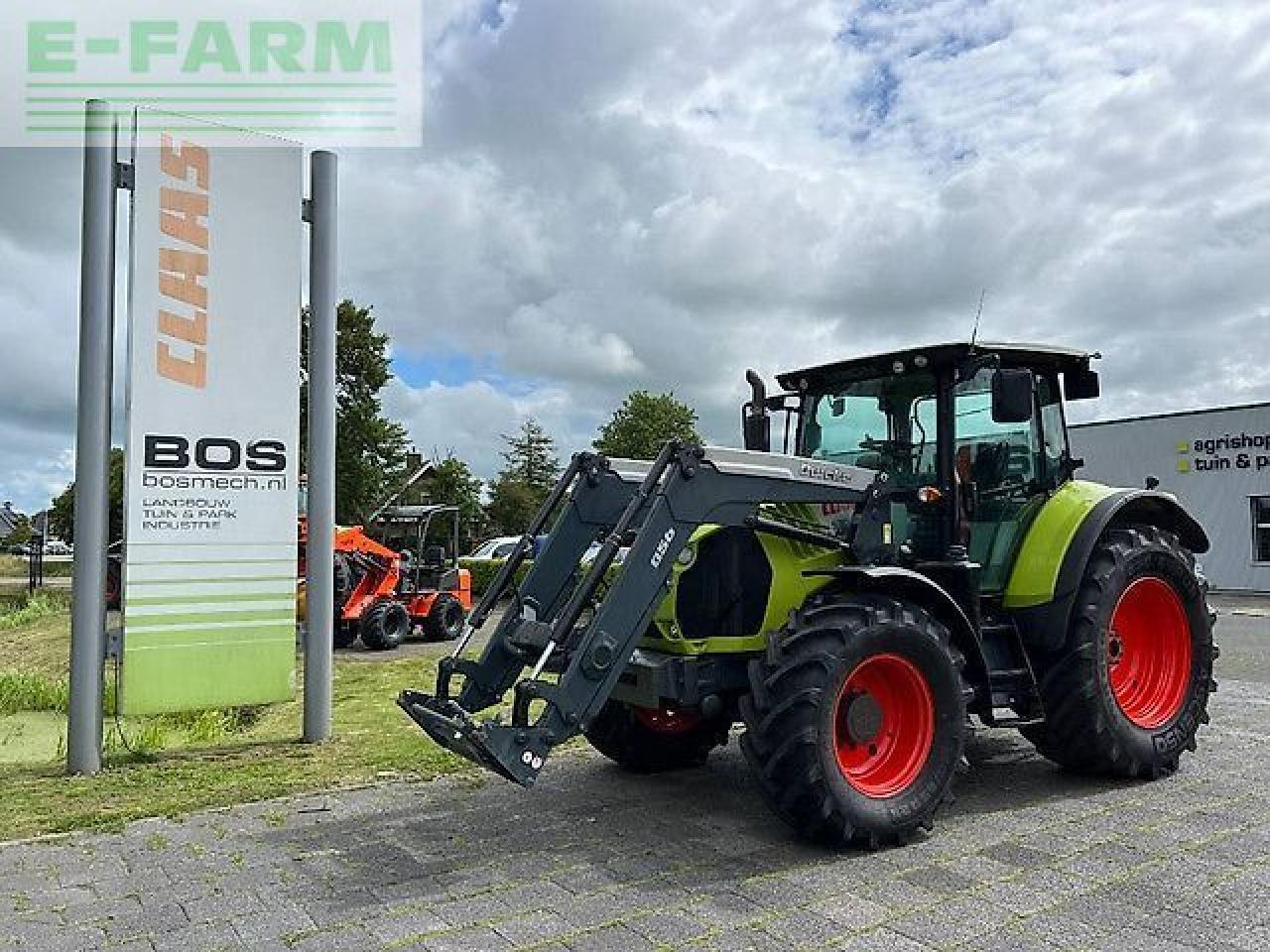 CLAAS arion 530 cis CIS - Trator: foto 1 CLAAS arion 530 cis CIS - Trator: foto 1