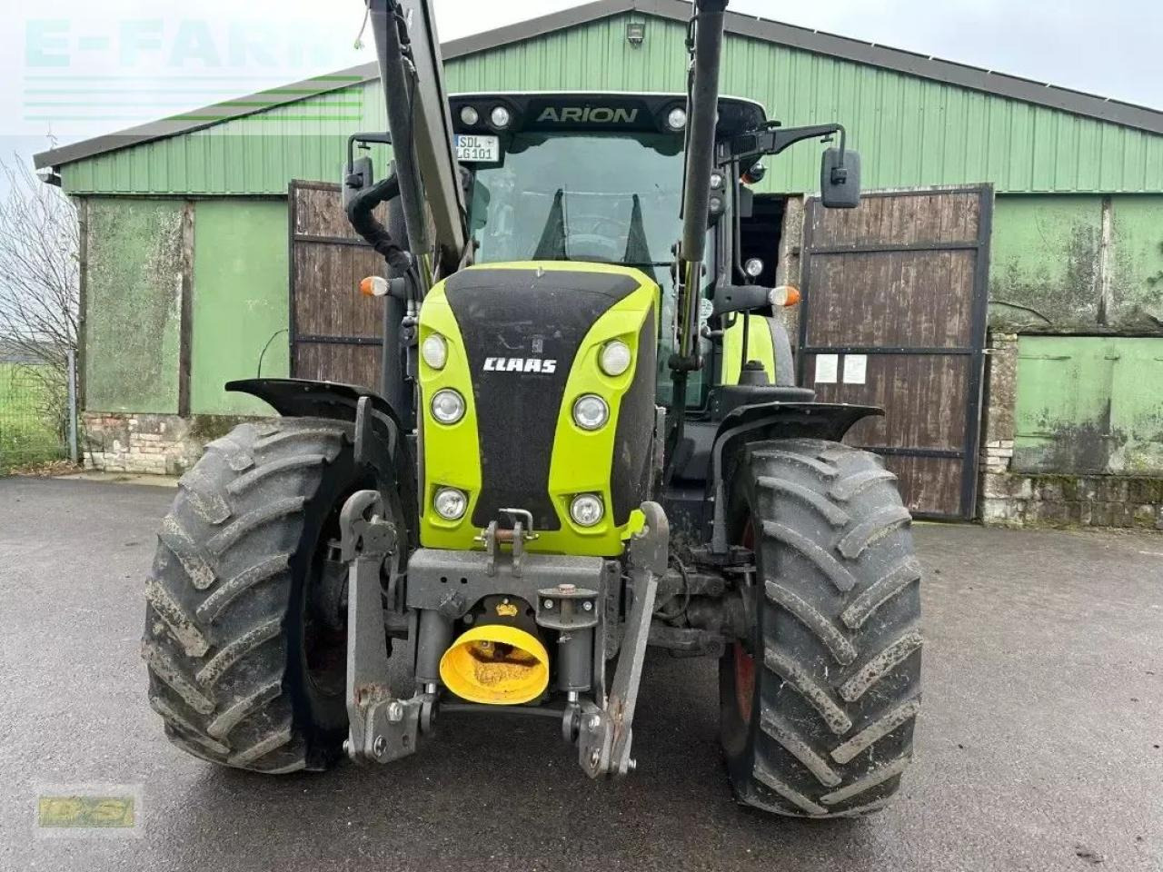 CLAAS arion 620 - Trator: foto 2 CLAAS arion 620 - Trator: foto 2
