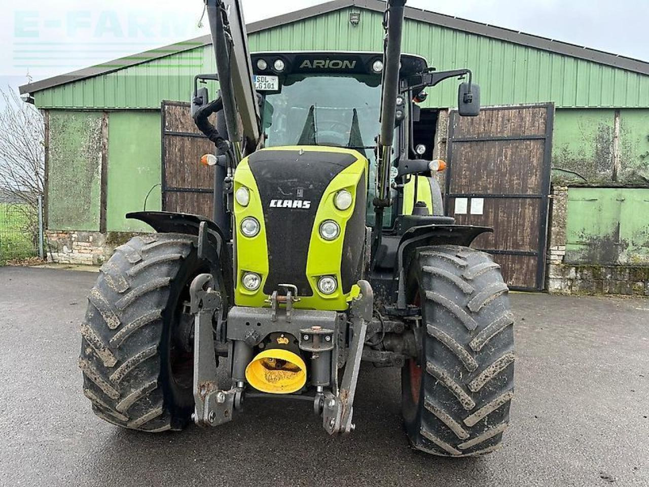 CLAAS arion 620 - Trator: foto 2 CLAAS arion 620 - Trator: foto 2