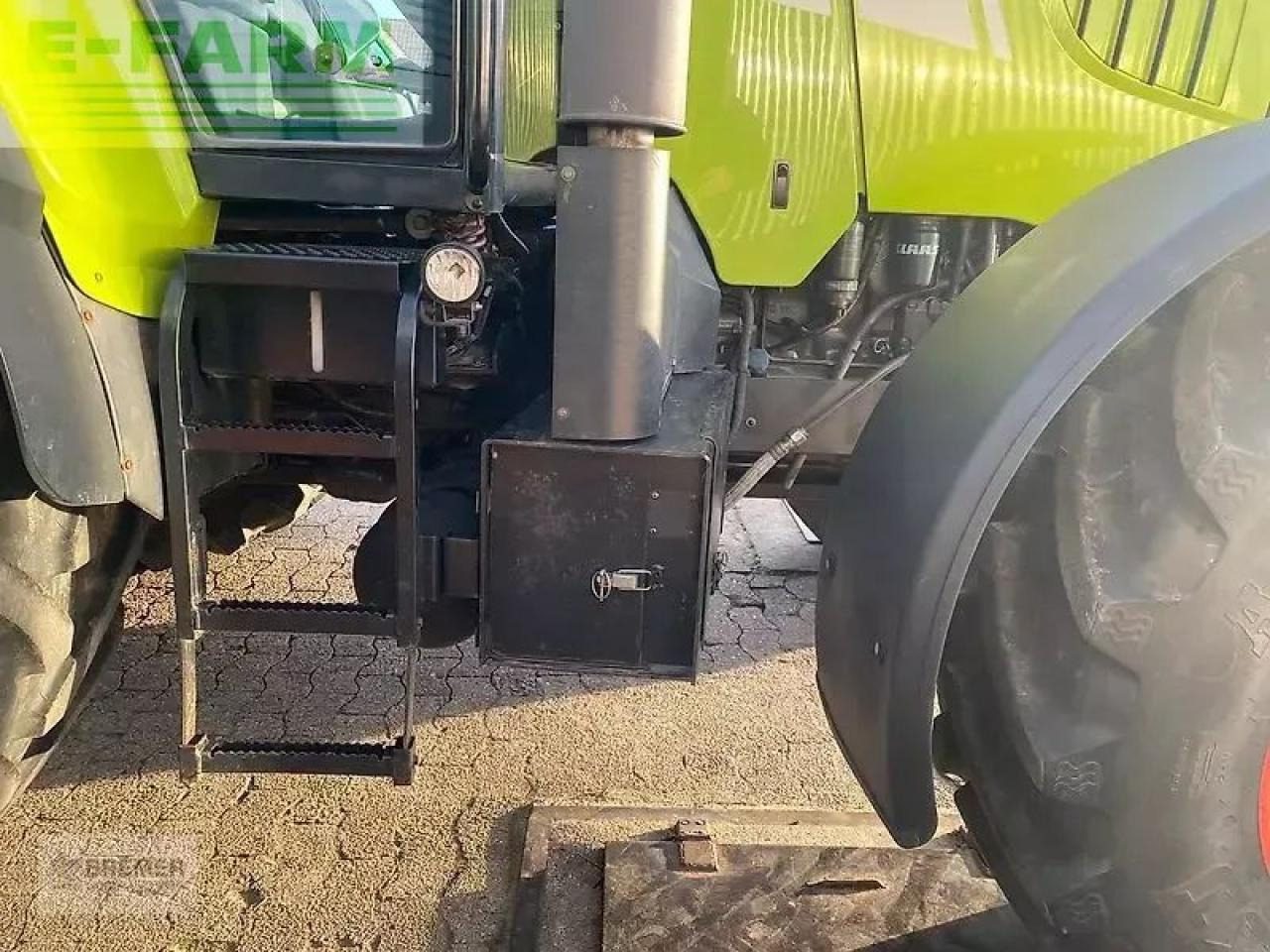 CLAAS arion 620 c C - Trator: foto 5 CLAAS arion 620 c C - Trator: foto 5