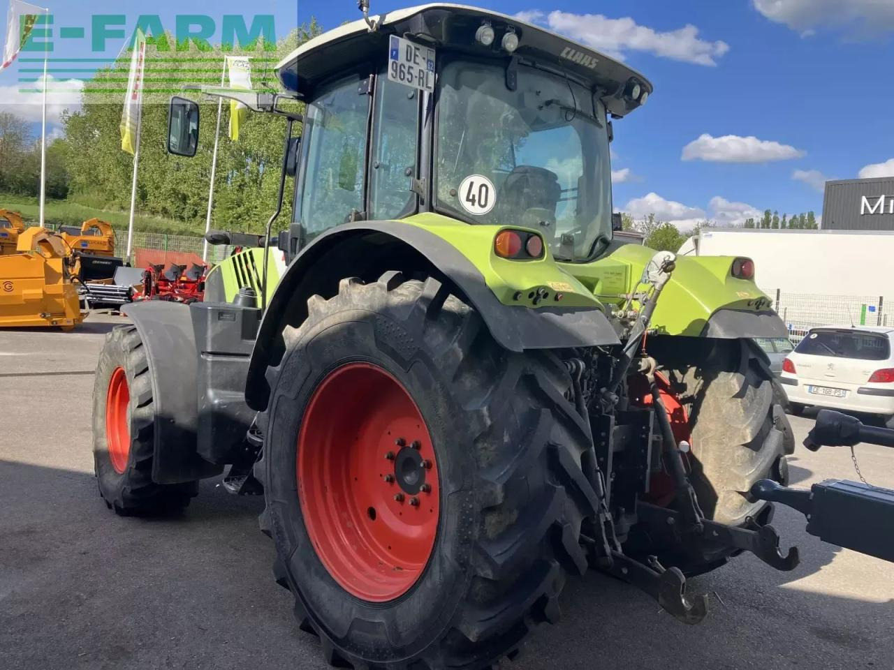 CLAAS arion 640 t4i cis CIS - Trator: foto 2 CLAAS arion 640 t4i cis CIS - Trator: foto 2