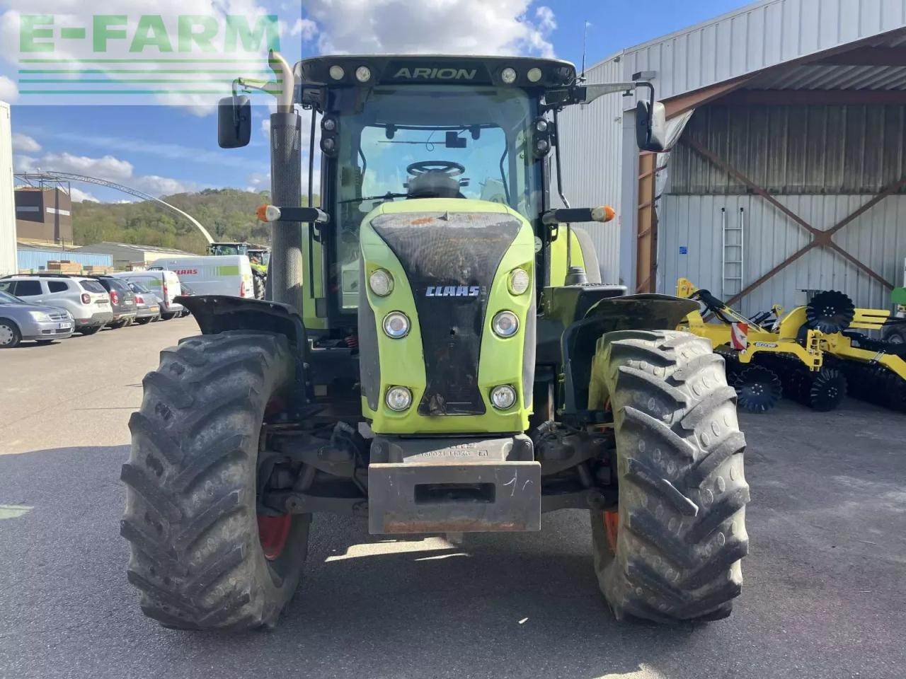 CLAAS arion 640 t4i cis CIS - Trator: foto 3 CLAAS arion 640 t4i cis CIS - Trator: foto 3