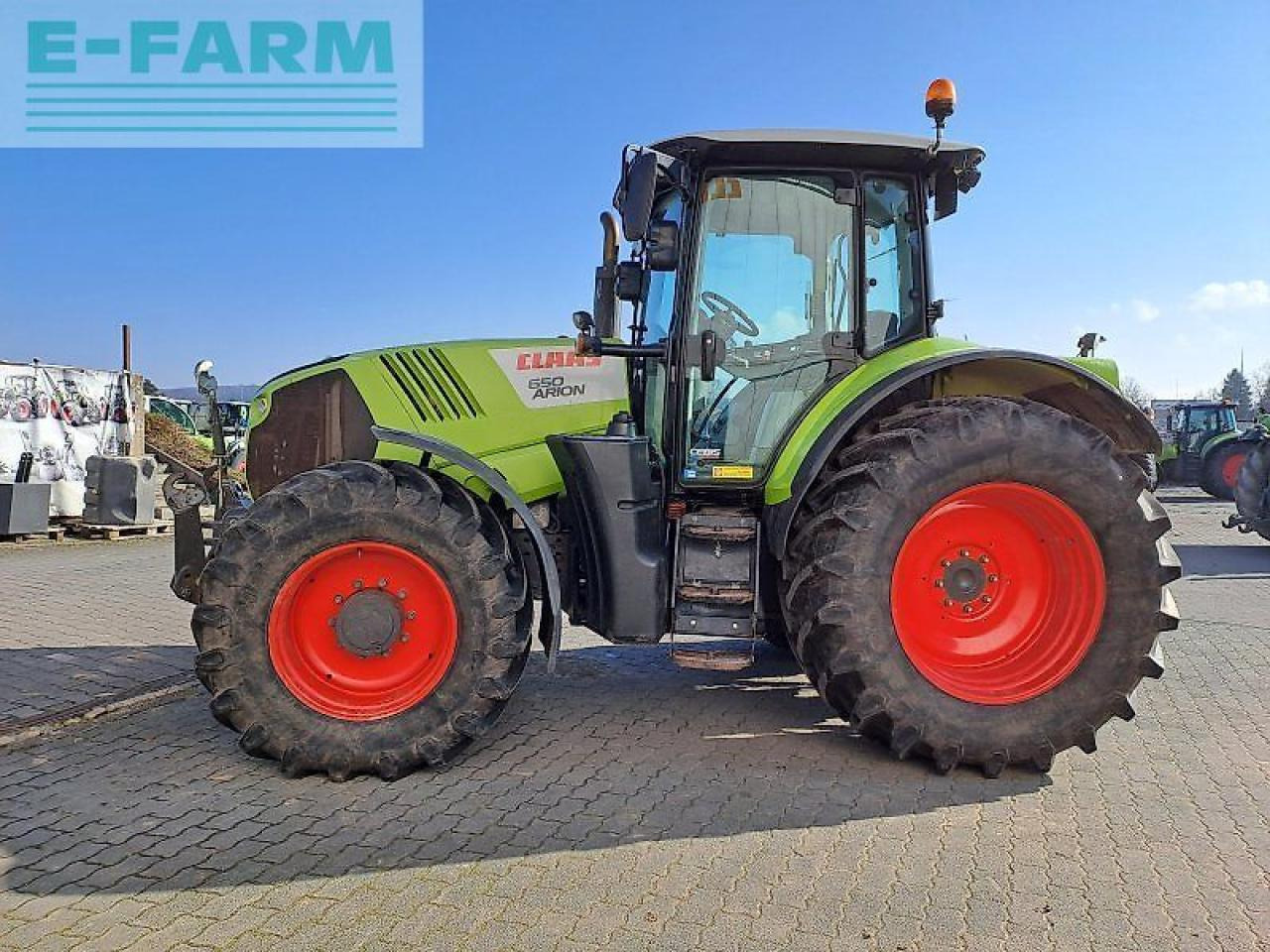 CLAAS arion 650 t4i - Trator: foto 1 CLAAS arion 650 t4i - Trator: foto 1