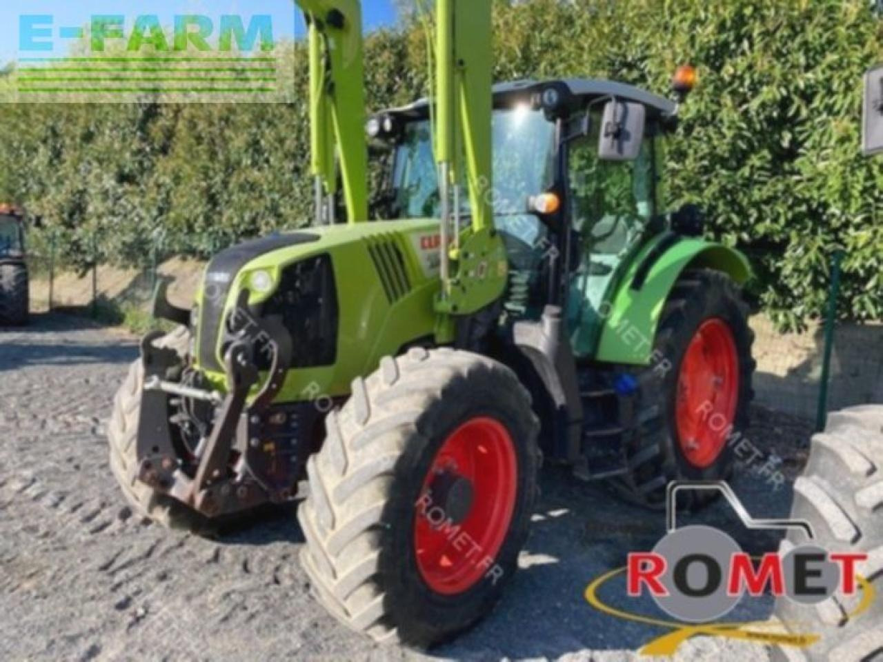 CLAAS arion430 - Trator: foto 1 CLAAS arion430 - Trator: foto 1