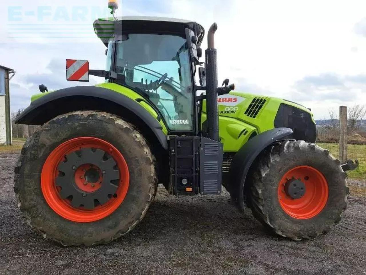 CLAAS axion 800 - Trator: foto 3 CLAAS axion 800 - Trator: foto 3