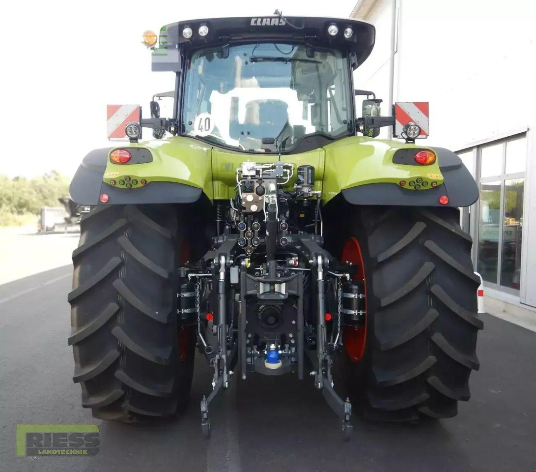 CLAAS axion 800 cis+ hexashift HEXASHIFT CIS+ - Trator: foto 3 CLAAS axion 800 cis+ hexashift HEXASHIFT CIS+ - Trator: foto 3