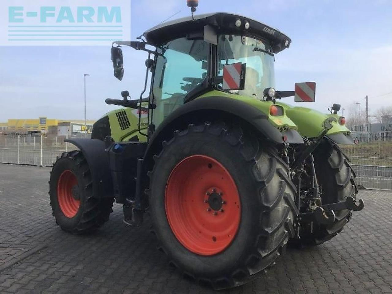 CLAAS axion 810 - Trator: foto 3 CLAAS axion 810 - Trator: foto 3