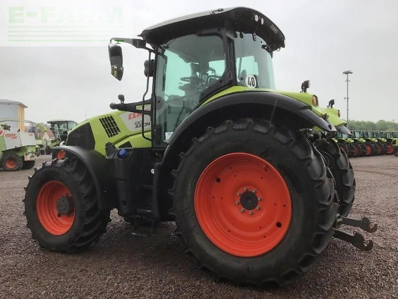 Trator CLAAS axion 810: foto 6