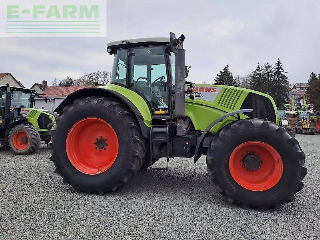 CLAAS axion 820 c-matic CMATIC - Trator: foto 5 CLAAS axion 820 c-matic CMATIC - Trator: foto 5
