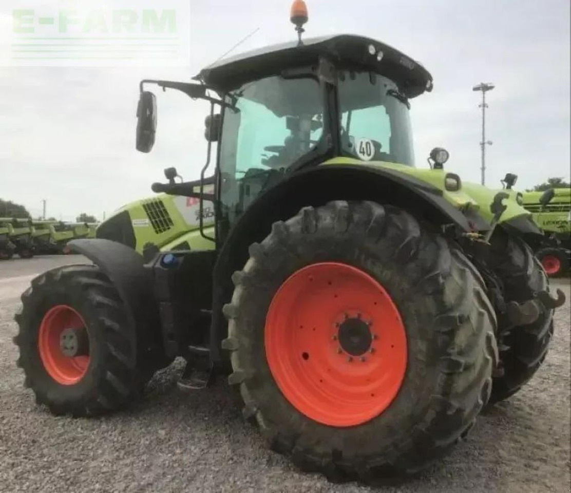 CLAAS axion 830 - Trator: foto 4 CLAAS axion 830 - Trator: foto 4