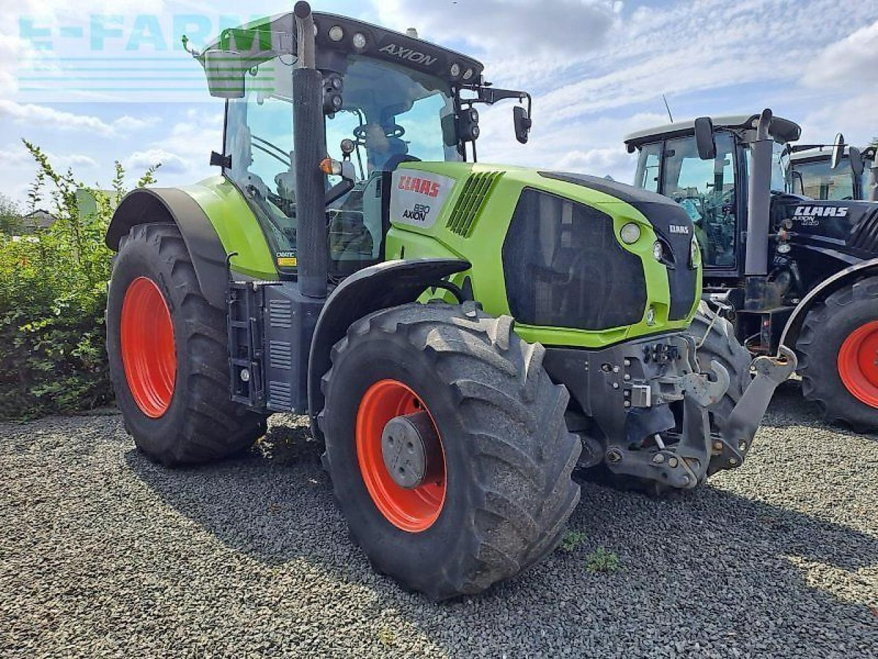 CLAAS axion 830 c-matic CMATIC - Trator: foto 2 CLAAS axion 830 c-matic CMATIC - Trator: foto 2