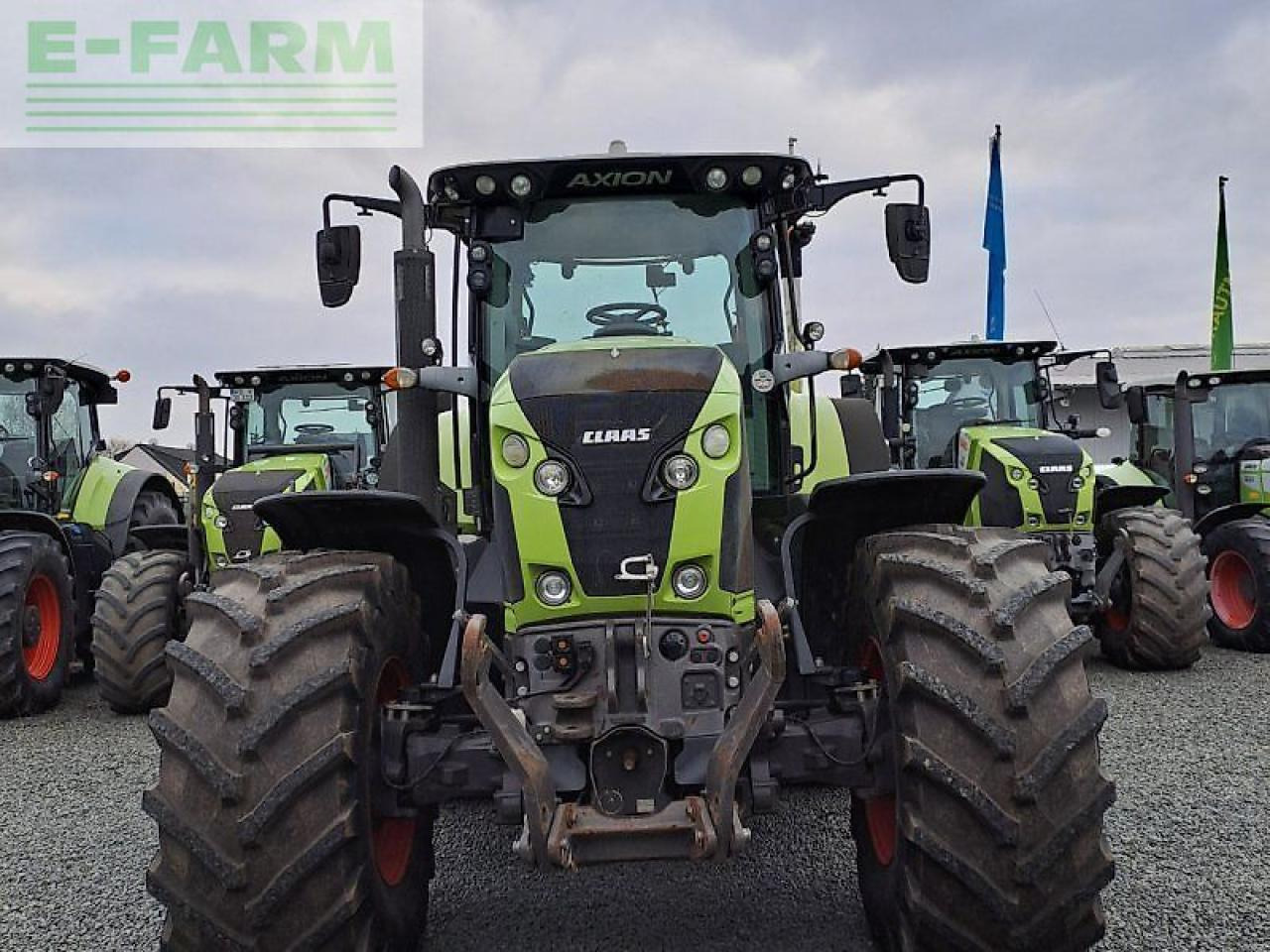 CLAAS axion 830 c-matic CMATIC - Trator: foto 3 CLAAS axion 830 c-matic CMATIC - Trator: foto 3