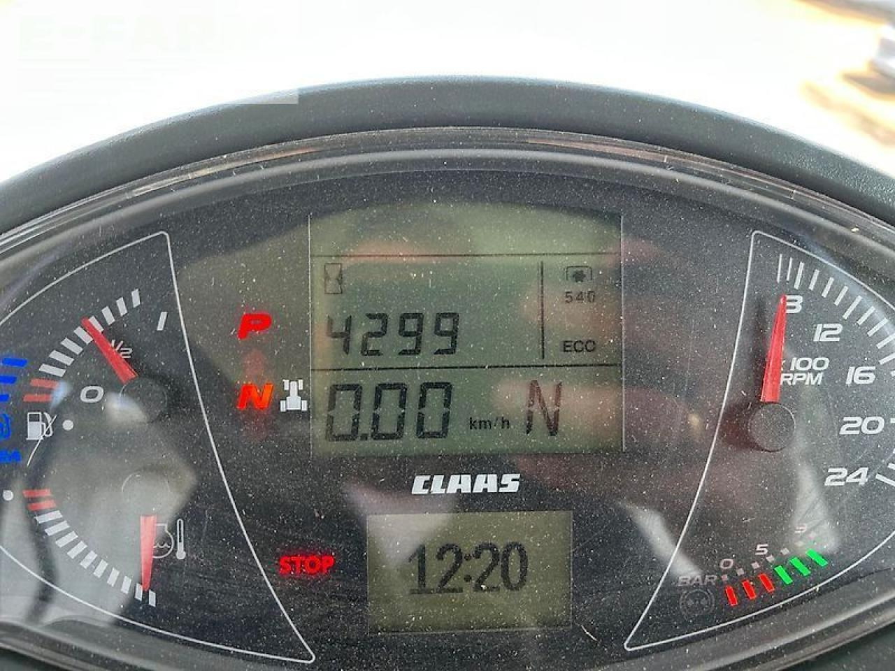 CLAAS axion 870 - Trator: foto 4 CLAAS axion 870 - Trator: foto 4