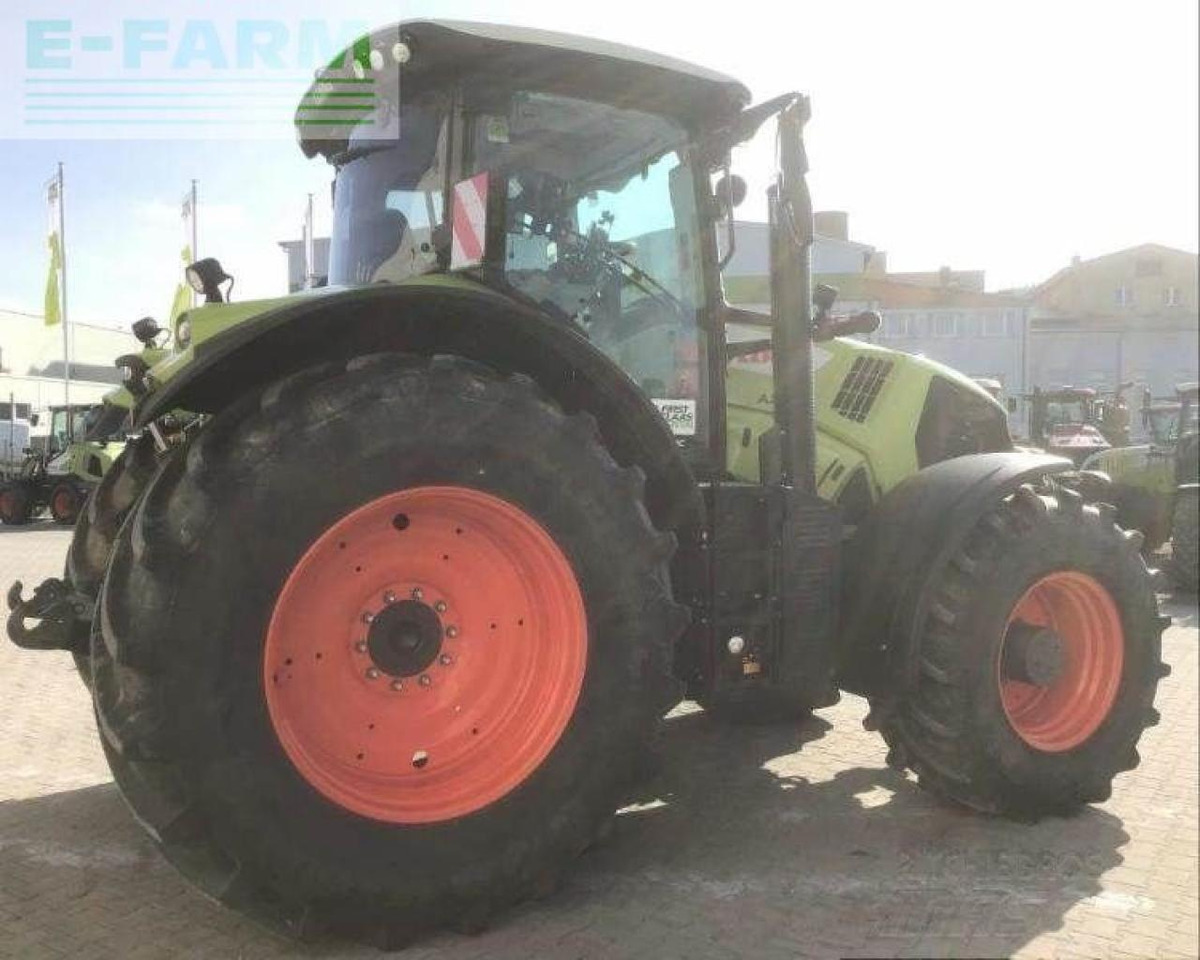CLAAS axion 870 - Trator: foto 4 CLAAS axion 870 - Trator: foto 4