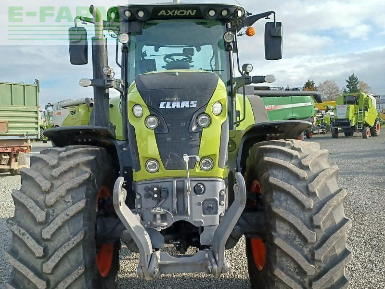 CLAAS axion 870 cmatic - Trator: foto 2 CLAAS axion 870 cmatic - Trator: foto 2