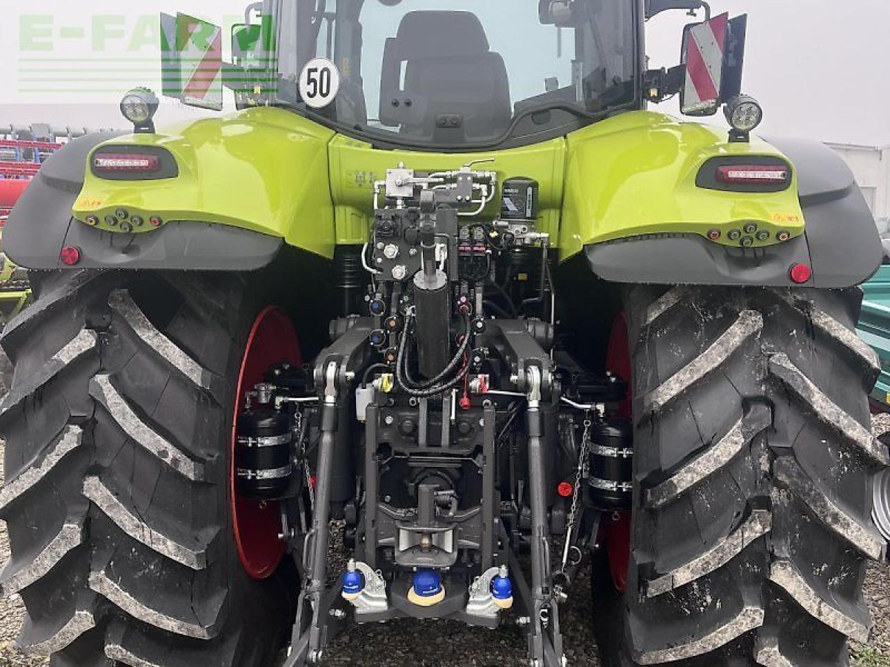 CLAAS axion 870 cmatic cebis CMATIC CEBIS - Trator: foto 4 CLAAS axion 870 cmatic cebis CMATIC CEBIS - Trator: foto 4