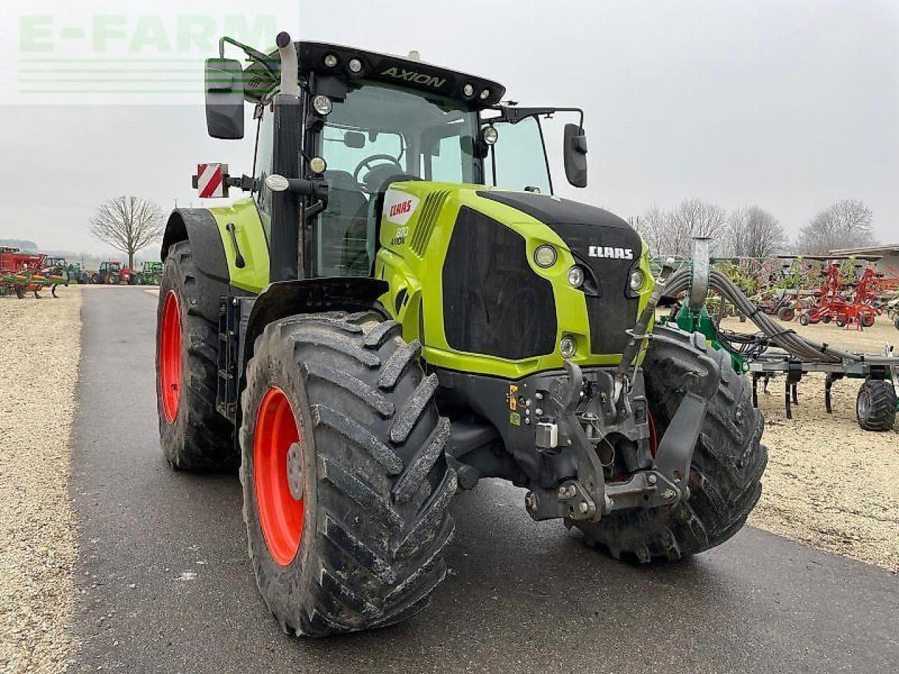 CLAAS axion 870 cmatic cebis CMATIC CEBIS - Trator: foto 1 CLAAS axion 870 cmatic cebis CMATIC CEBIS - Trator: foto 1