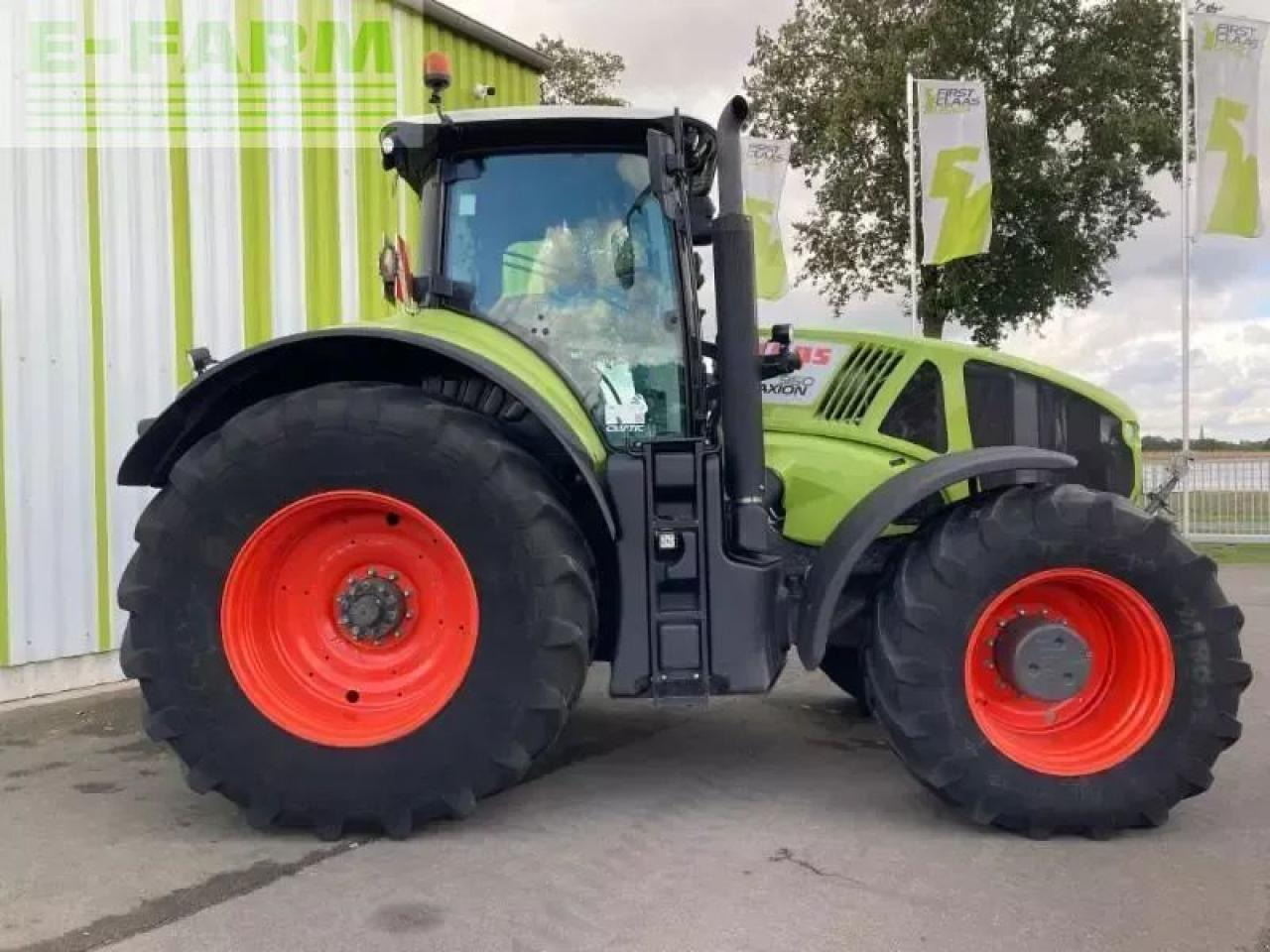 CLAAS axion 950 cmatic cebis CMATIC CEBIS - Trator: foto 5 CLAAS axion 950 cmatic cebis CMATIC CEBIS - Trator: foto 5