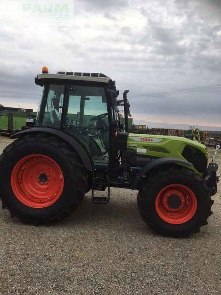 CLAAS axos 240 - Trator: foto 3 CLAAS axos 240 - Trator: foto 3