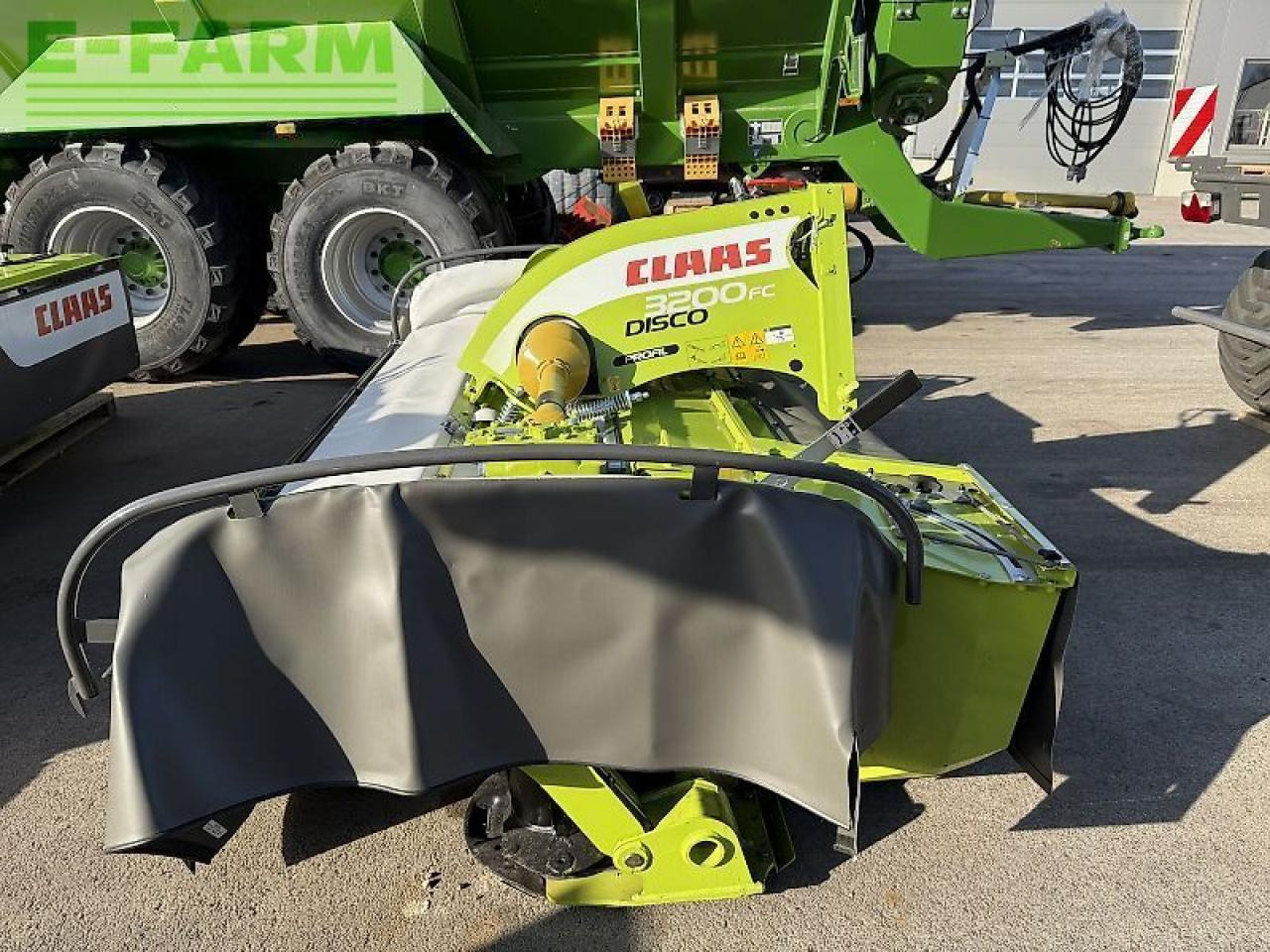 CLAAS disco 3200 fc profil - Gadanheira: foto 5 CLAAS disco 3200 fc profil - Gadanheira: foto 5