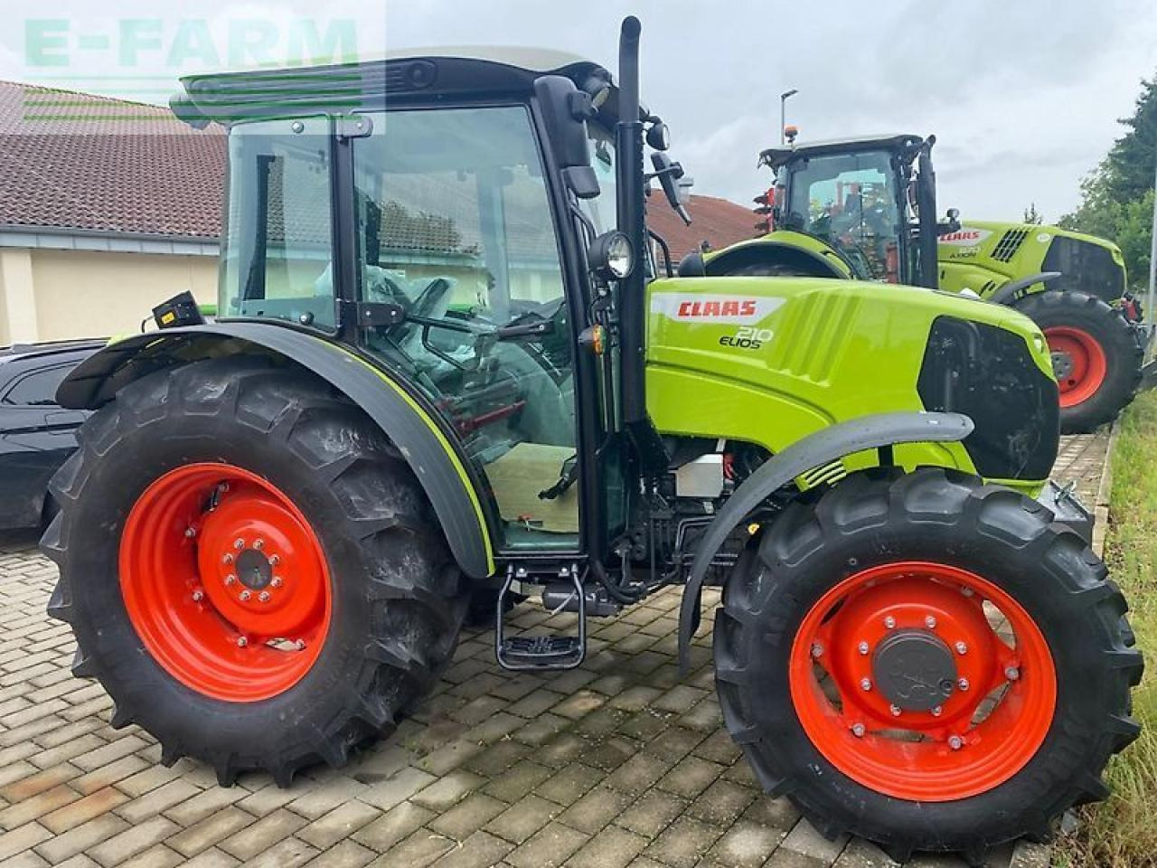 CLAAS elios 210 kabine advanced - Trator: foto 3 CLAAS elios 210 kabine advanced - Trator: foto 3