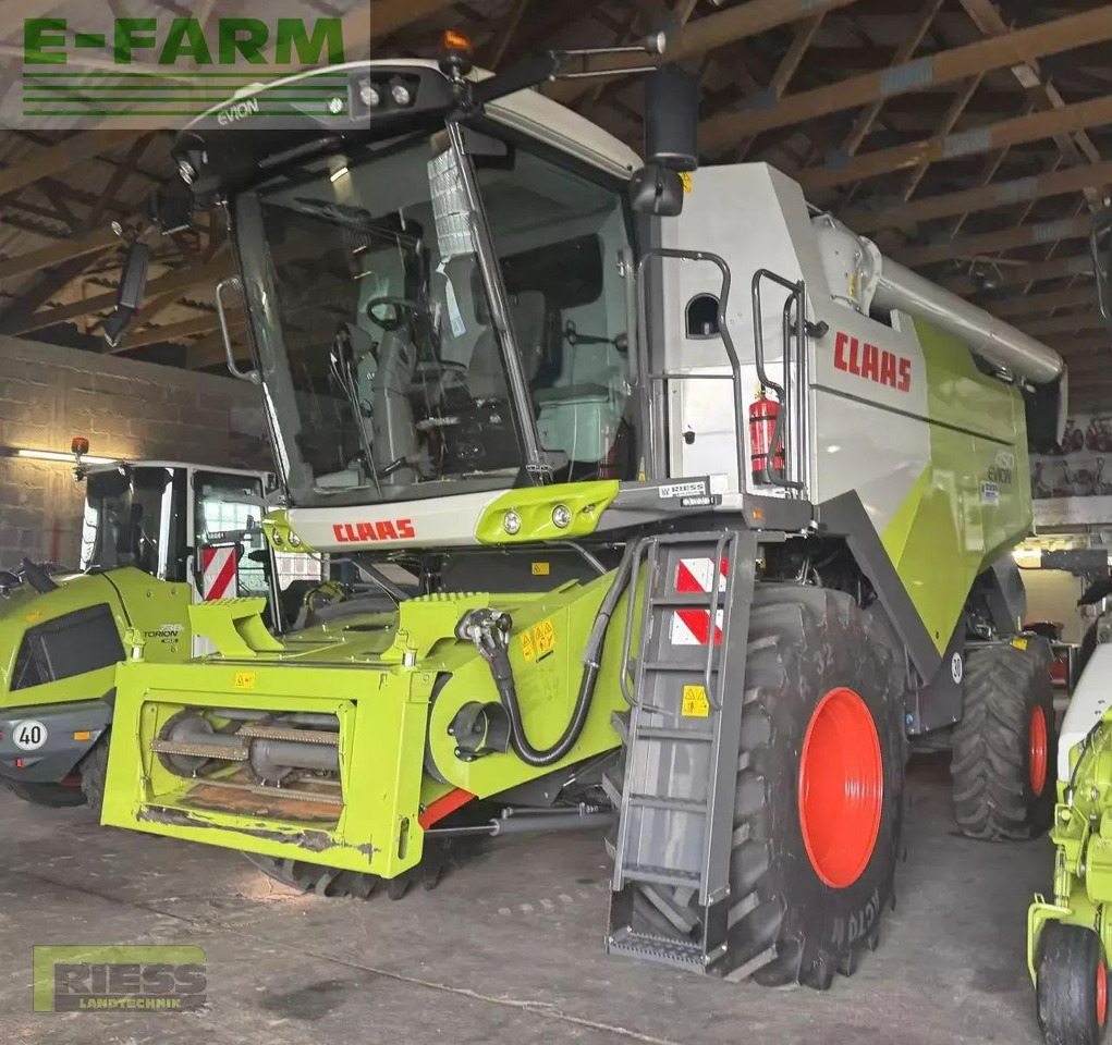 CLAAS evion 450 vario 560 classic e5 - Ceifeira debulhadora: foto 2 CLAAS evion 450 vario 560 classic e5 - Ceifeira debulhadora: foto 2