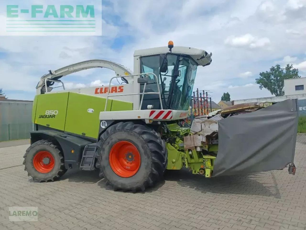 CLAAS jaguar 850 speedstar - 4-trac - Picadora de forragem automotriz: foto 5 CLAAS jaguar 850 speedstar - 4-trac - Picadora de forragem automotriz: foto 5
