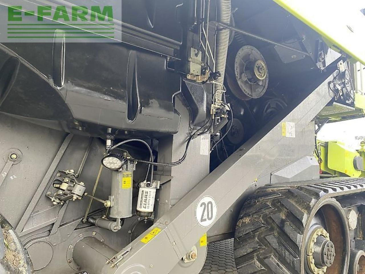 CLAAS lexion 570 tt mit v900+tw - Ceifeira debulhadora: foto 5 CLAAS lexion 570 tt mit v900+tw - Ceifeira debulhadora: foto 5