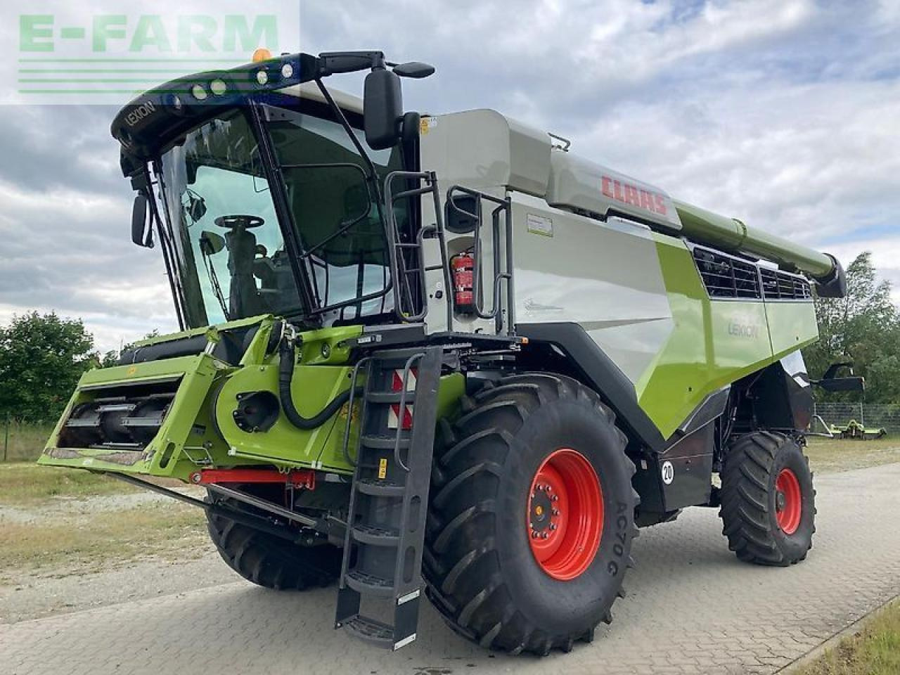 CLAAS lexion 6800 - Ceifeira debulhadora: foto 4 CLAAS lexion 6800 - Ceifeira debulhadora: foto 4